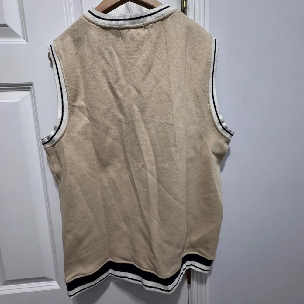 Chaps by ralph Lauren beige Sweater Vest with Navy Accents fleece lined large